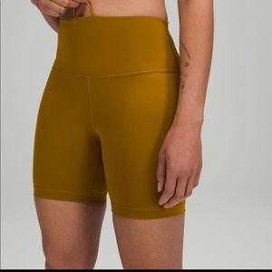 Lululemon Wunder Train Biker shorts
